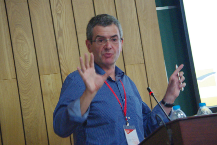 Thierry Denoeux教授做大會特邀報告