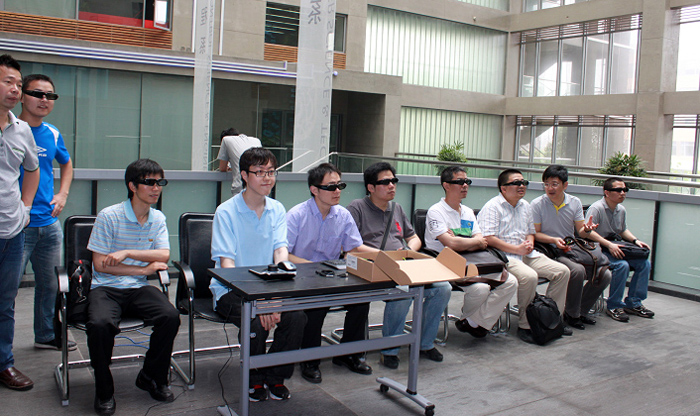 土木六合彩結果
學者參觀“虛擬仿真與虛擬現實實驗室”